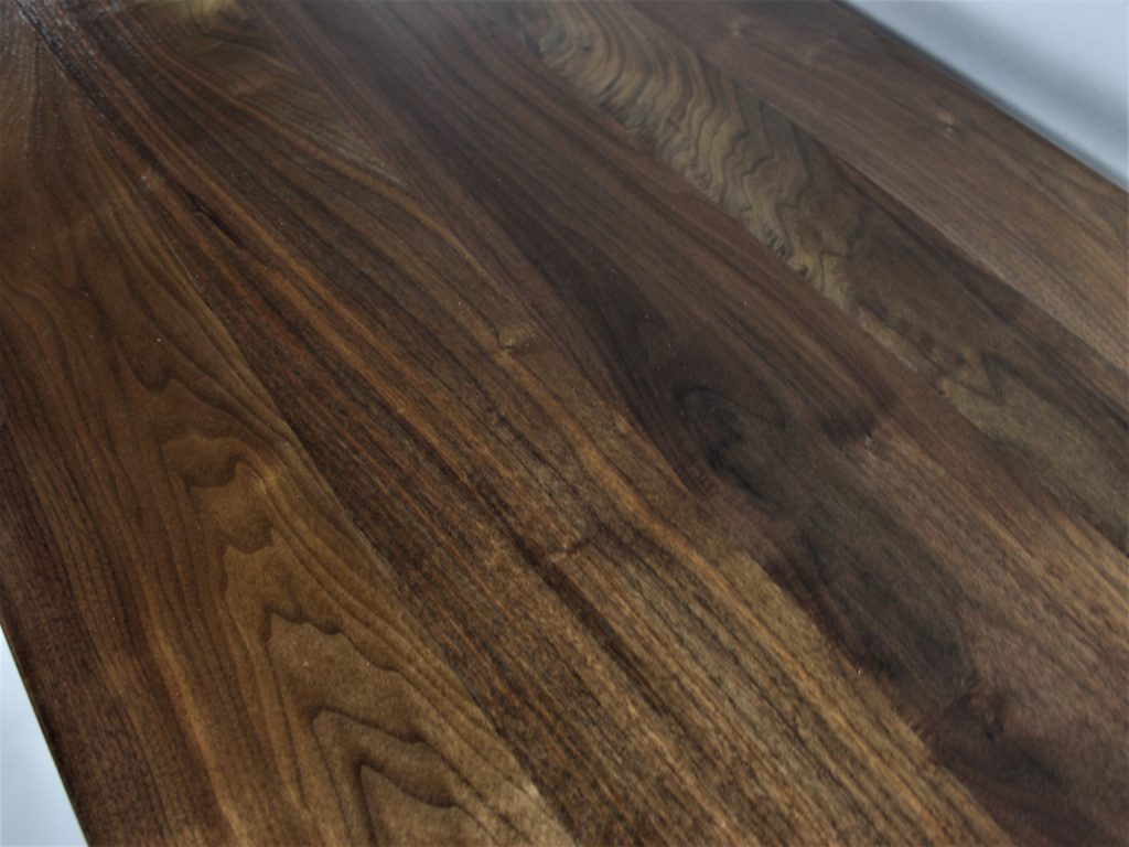 Walnut desk grain